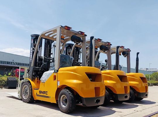 6600LBS 7700LBS Diesel-Forklift Hersteller 3500kg Diesel-Forklift
