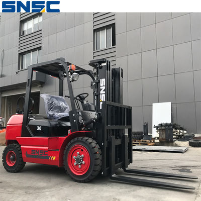 3t Forklift-LKW FL30 LPG-betriebener Gabelstapler 3000mm~5000mm Hebhöhe