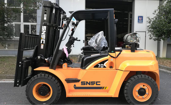 CE 7 Tonnen Propangas-Forklift Benzin-Forklift mit USA PSI-Motor