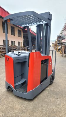 3 Räder auf einem elektrischen Gabelstapler 1600 kg 1800 kg 2000 kg